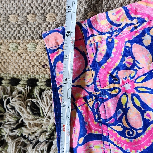 Lilly Pulitzer The Kerrie Short 3" Inseam Size 4 - Picture 13 of 13